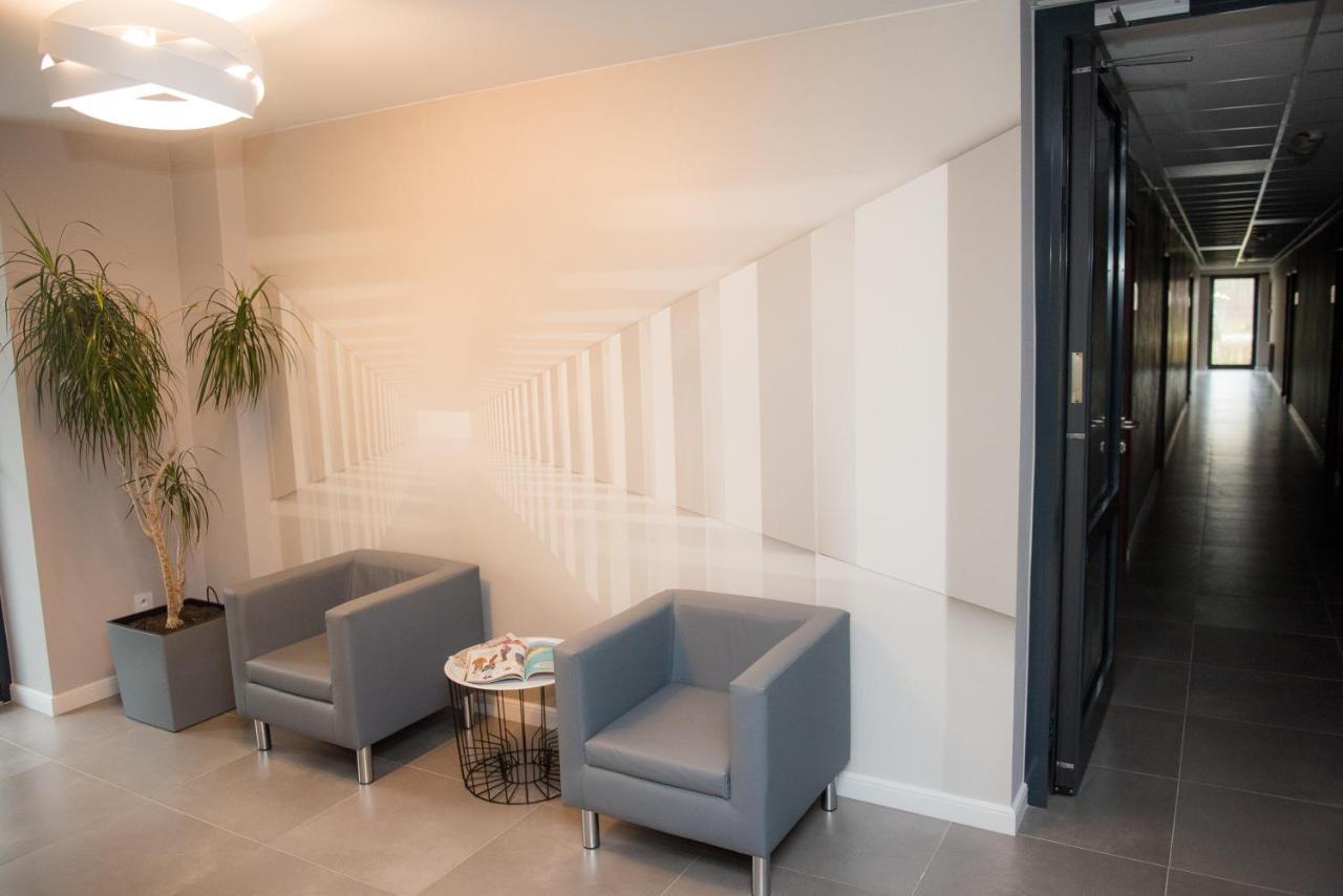Aparthotel Geris à Częstochowa Extérieur photo