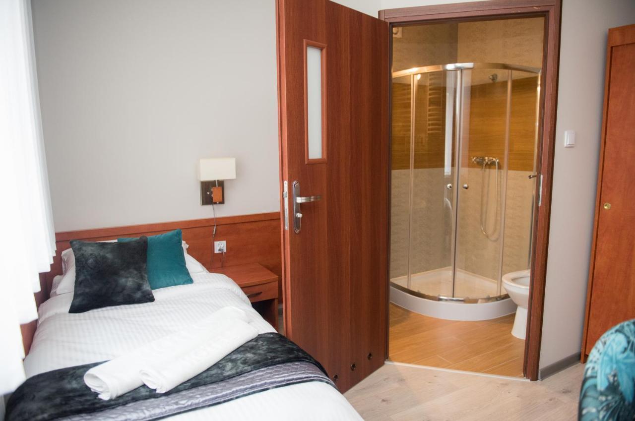 Aparthotel Geris à Częstochowa Extérieur photo