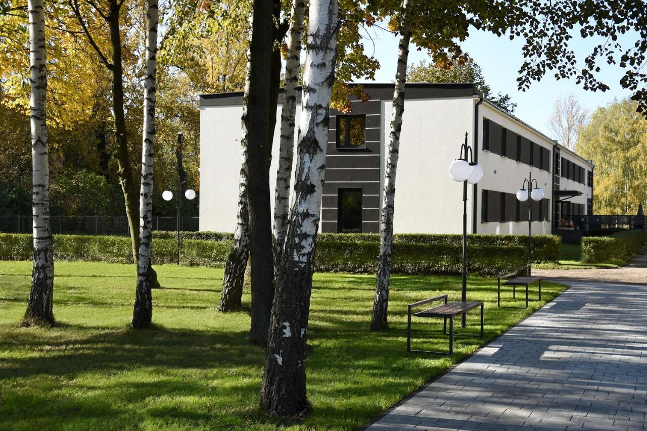 Aparthotel Geris à Częstochowa Extérieur photo
